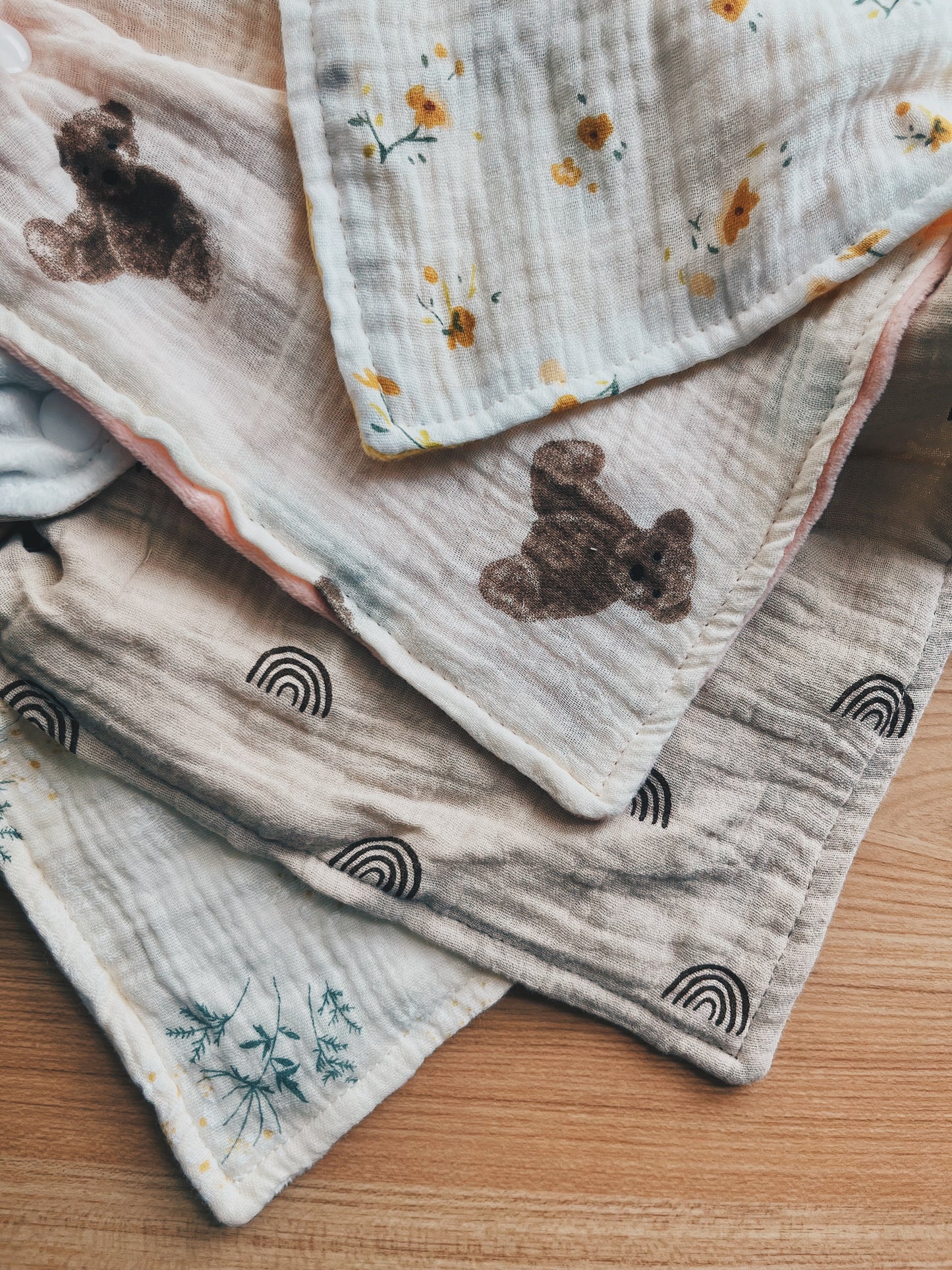 Drool Cloth with Teething Ring