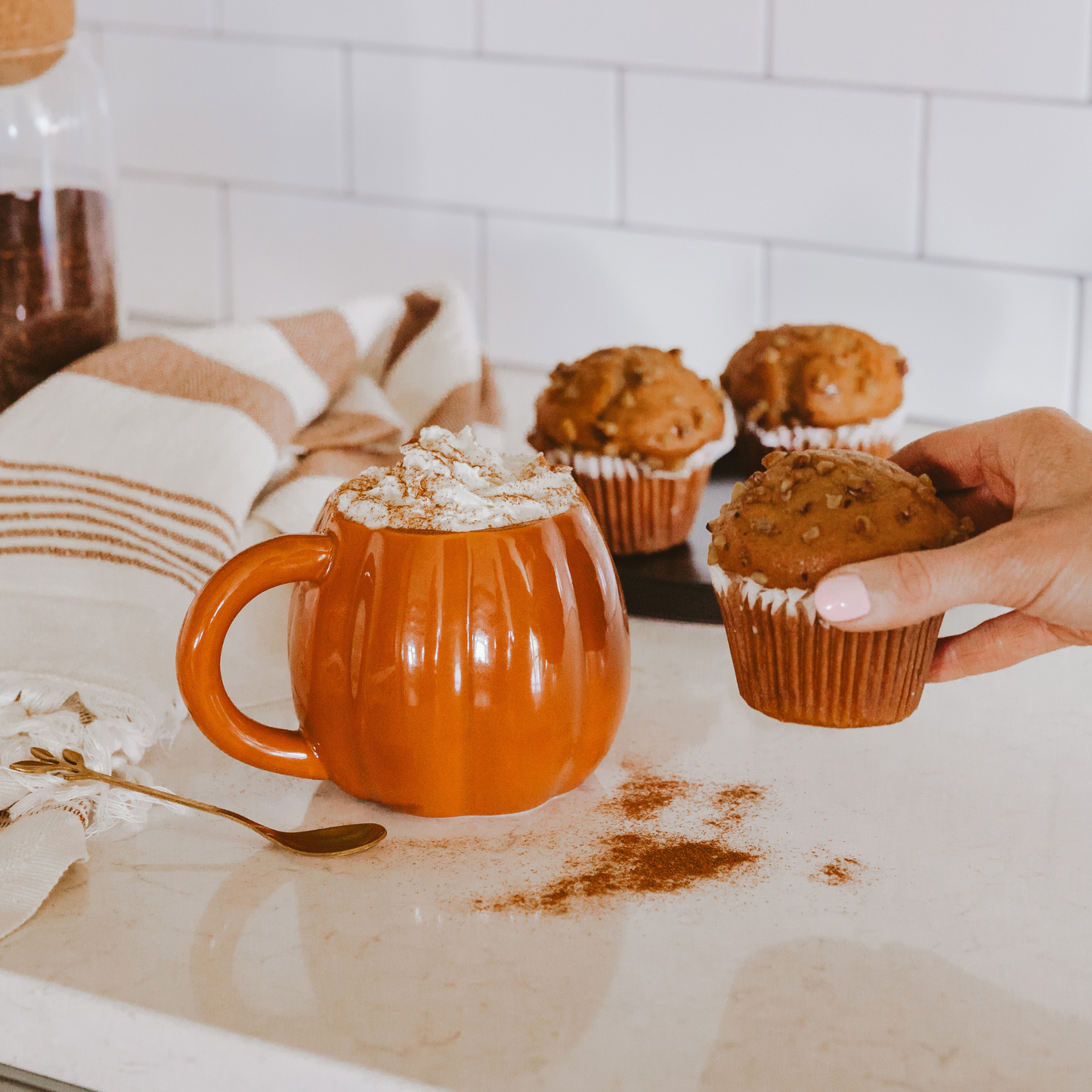 Orange Pumpkin 19 oz Mug