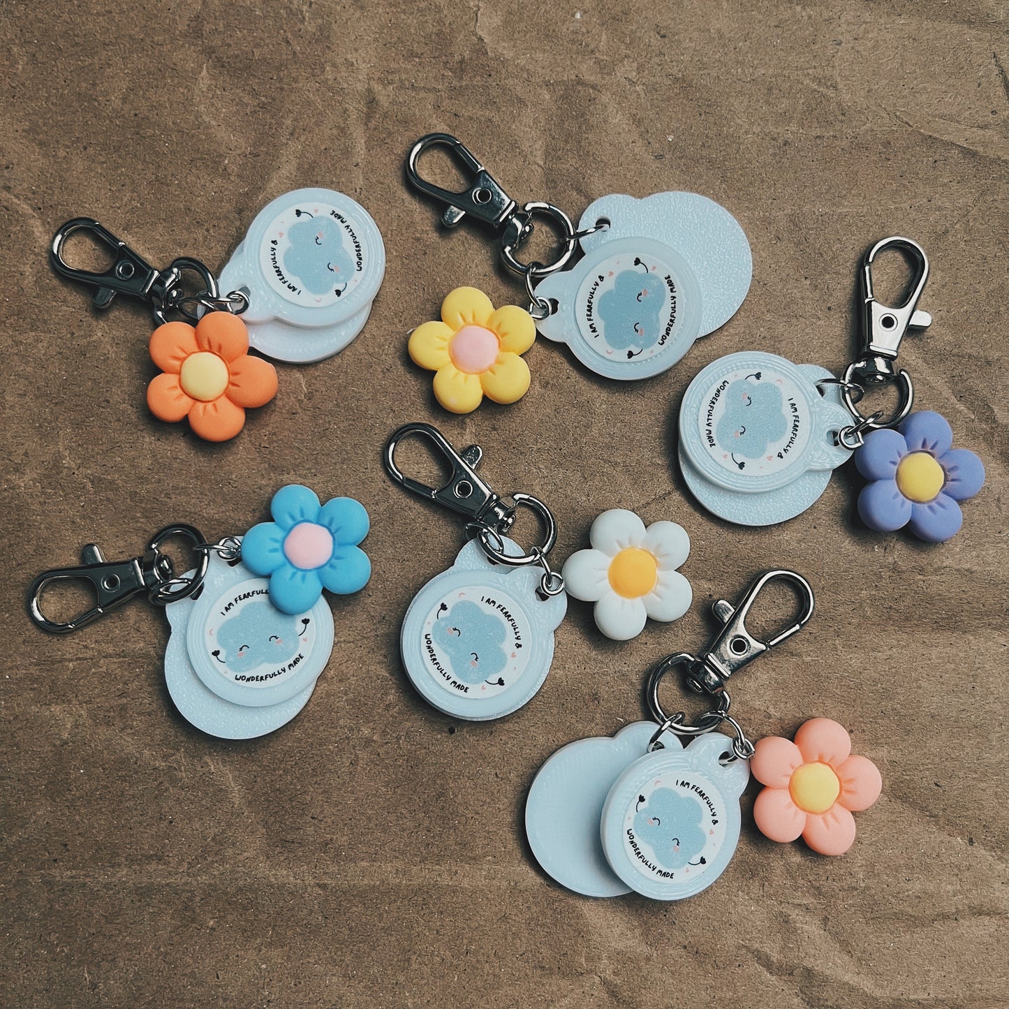 POPPY Trolley Token Charm