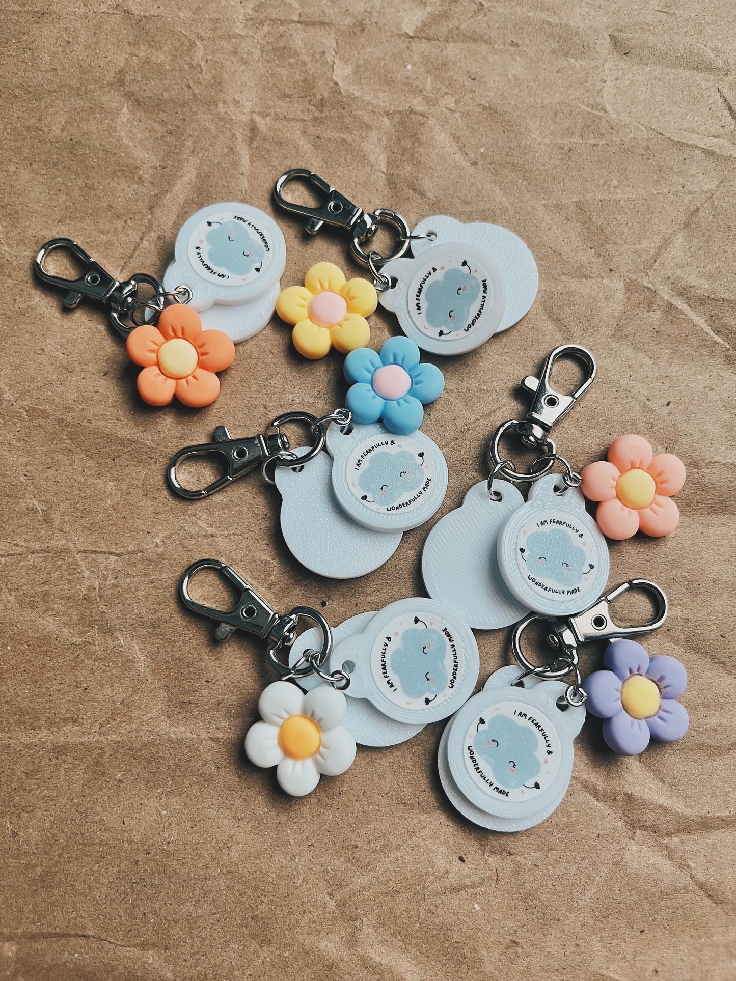 POPPY Trolley Token Charm