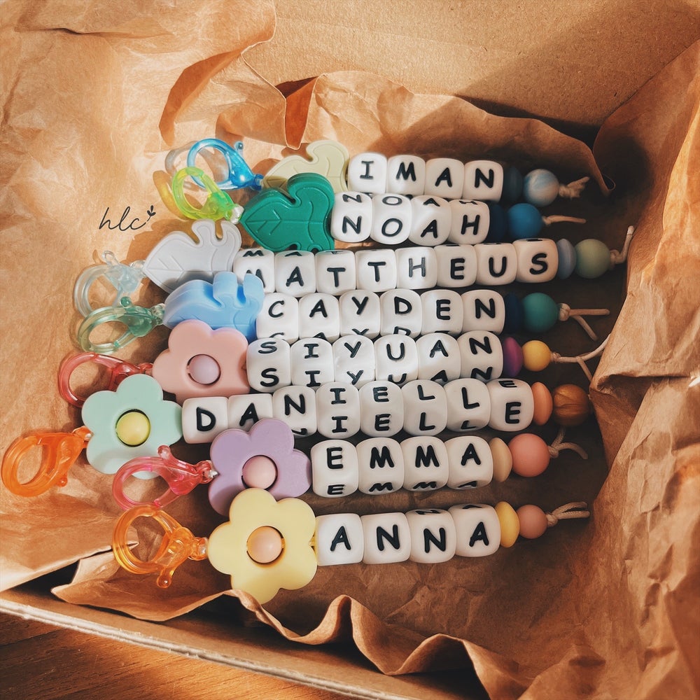 FLORA & FOLIAGE Custom Charm