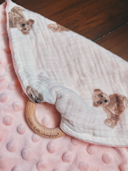 Drool Cloth with Teething Ring