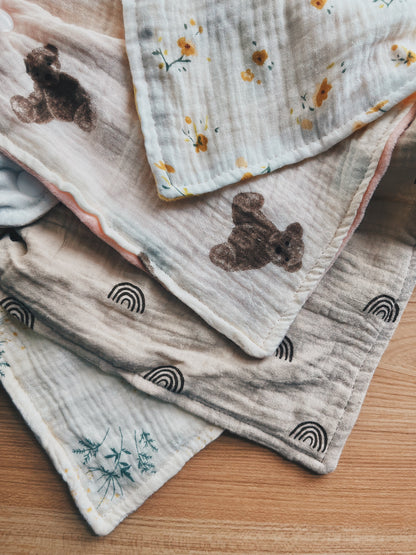 Drool Cloth with Teething Ring