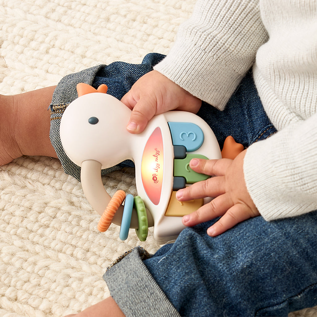 Bitzy Tunes™ Musical Piano Toy Duck