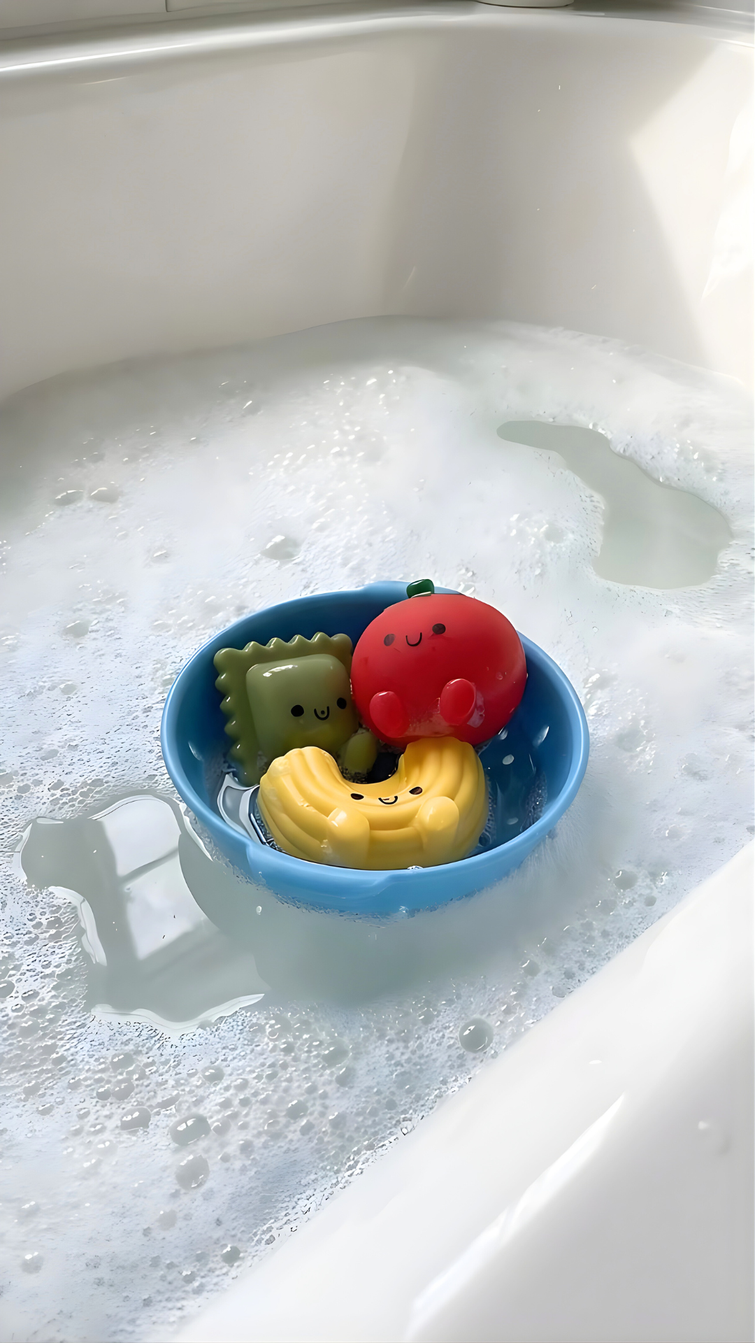 Itzy Splash Pals - Pasta