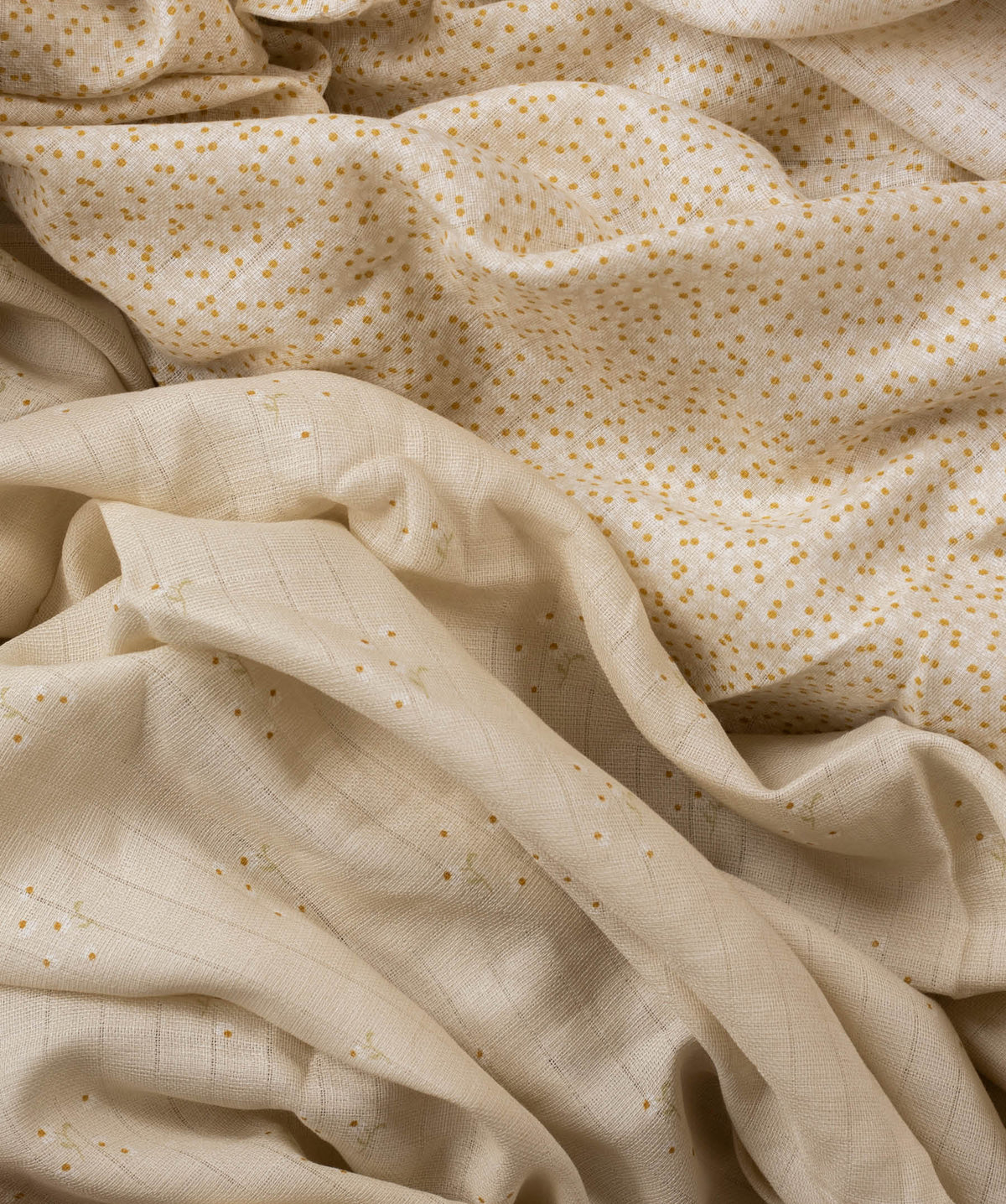 Extra Large Organic Baby Muslins, Set of 2 - Wild Chamomile / Daisy Meadow