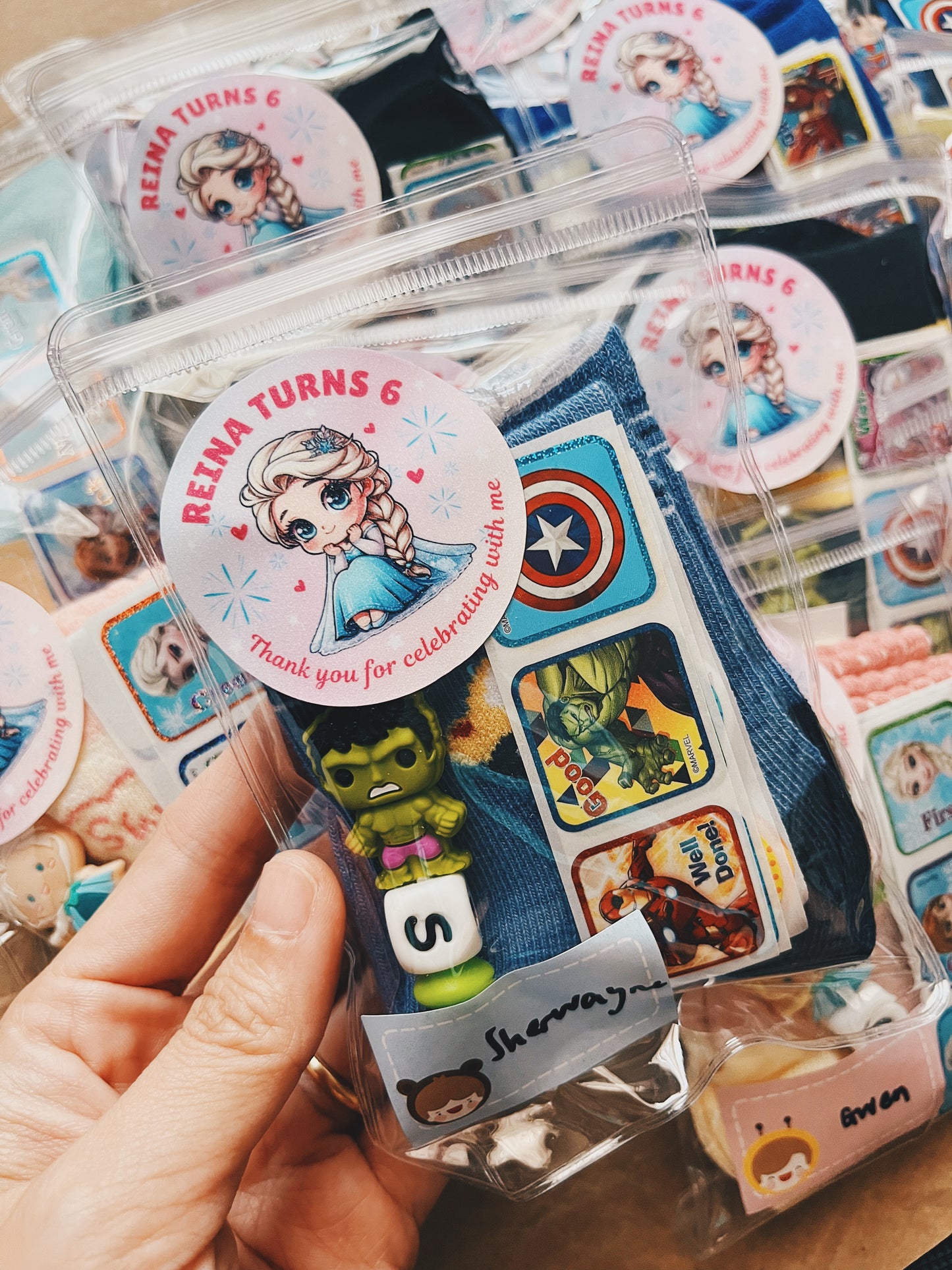 CHARM + TRINKETS Party Pack (Min. 8 packs)