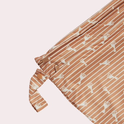 [Limited Edition] Sophie La Girafe Stripe Day Tripper Wet Bag