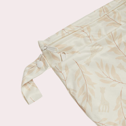 [Limited Edition] Sophie La Girafe Olive Leaf Day Tripper Wet Bag