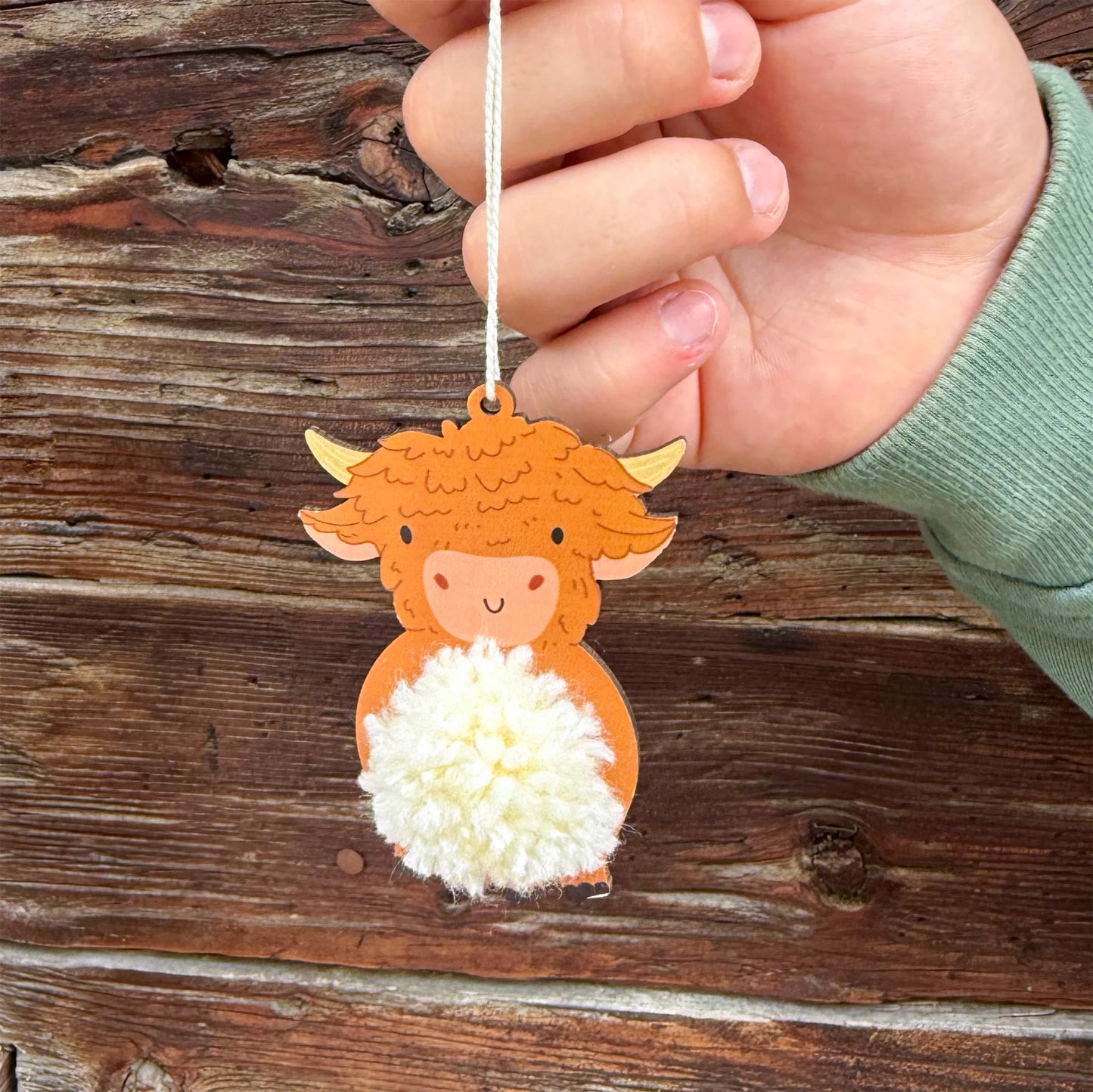 Make Your Own Pom Pom Highland Cow Decoration Kit