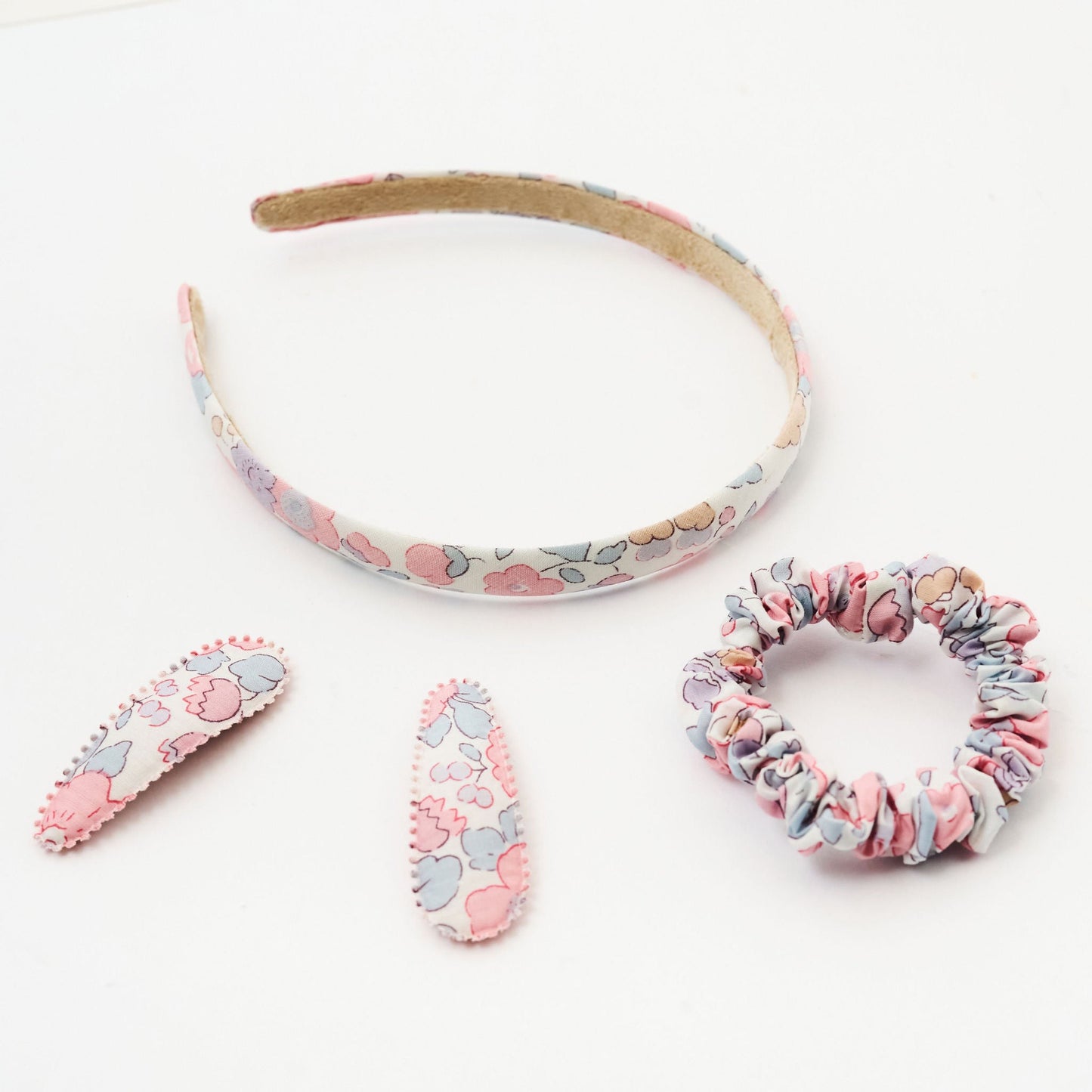 [COMING SOON] Hair Pretties Gift Set