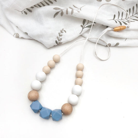 Poppy Necklace