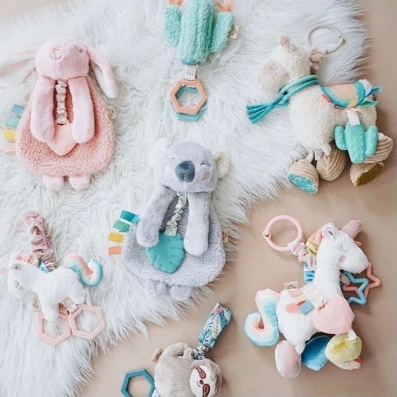 [PRE-ORDER Mid-end Sep] Sloth Ritzy Jingle Travel Toy
